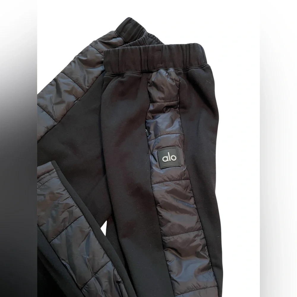 Alo Yoga | Mash Up Sweatpant - Black✨